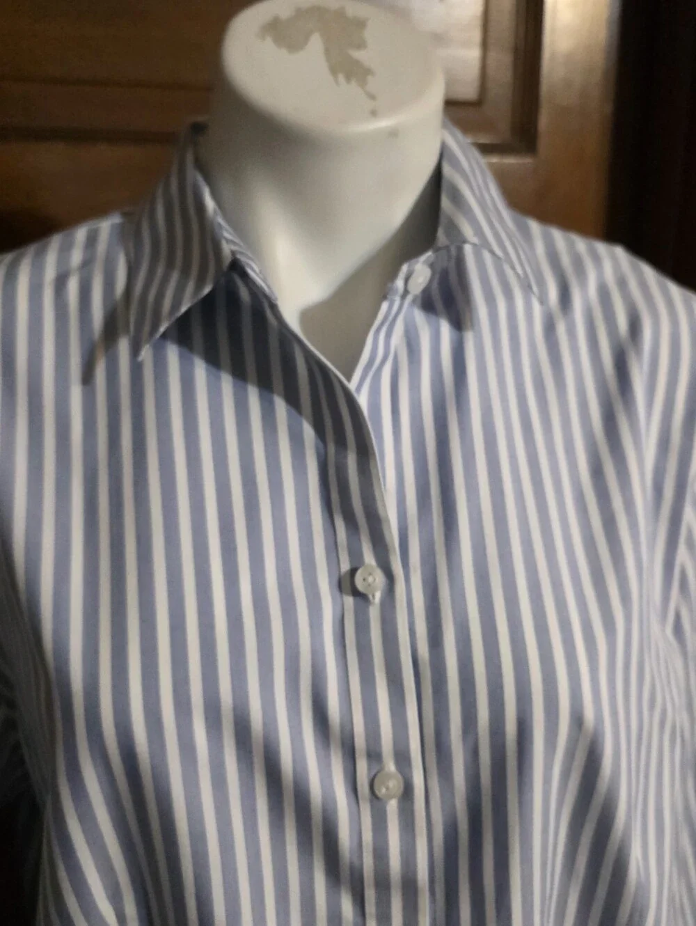 Chico's No Iron Stretch Striped Shirt Light Blue & White Size 2= 12/14 - Picture 8 of 16